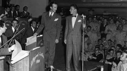 Singing with the Harry James Band at the Hollywood Canteen in August 1943. Photo courtesy of CBS Photo Archive/ Getty Images 