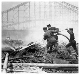Dreamland Fire, Coney Island, N.Y. c1911. Underwood & Underwood (Publisher). Library of Congress, Prints & Photographs Online Catalog.
