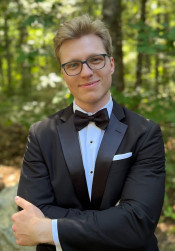 Photo of Aaron