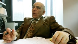 Image of Irving “Irv” Brazinsky ChE’58 in his office.