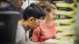 Students in a Mechanical Engineering lab