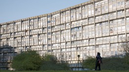 More than 200 apartments were located in the "Robin Hood Gardens". Copyright: Beyer & Dorschner Filmproduktion