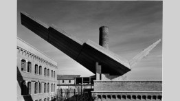 Reconstruction of Wings on the roof of the School of Architecture IUAV, Università di Venezia, Santa Marta, 1992 (Photo G. Basi