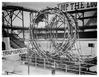 Loop the Loop, Coney Island, N.Y. c1903 – 1910. Detroit Publishing Co. (Publisher). Library of Congress, Prints & Photographs Online Catalog.