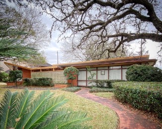 Ray Wilson House, 1958-59. 3502 Arbor Avenue, Houston, TX. Courtesy of Ben Koush, photographer.