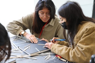 Students working in the Architecture class