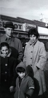 Marilyn and Albert in Atlantic City with their children Doren Greenberg and Peter Cooper Greenberg in Atlantic City, NJ