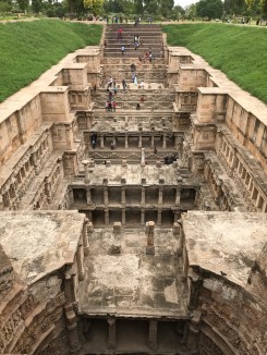 The most elaborate and the largest known stepwell of the region, now called the Queen's Stepwell, was commissioned in the 11th century by Rani Udayamati, queen of the Solanki dynasty in Patan. 