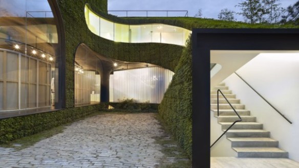 Ann Demeulemeester Shop; courtesy Mass Studies